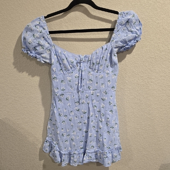 B Darlin Light Blue Floral Dress with Puff Sleeves - Picture 1 of 4